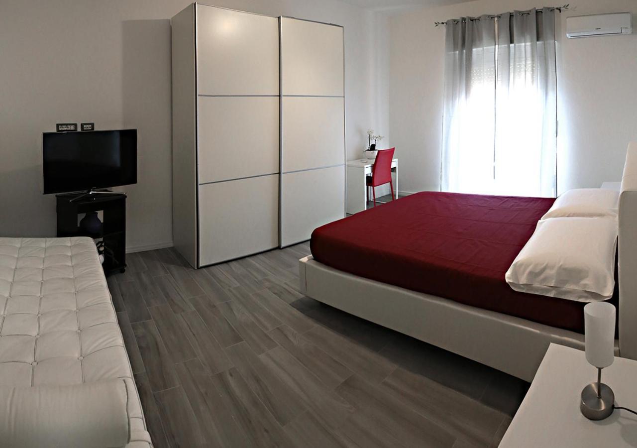 Affittacamere 3 Art Cagliari Dış mekan fotoğraf