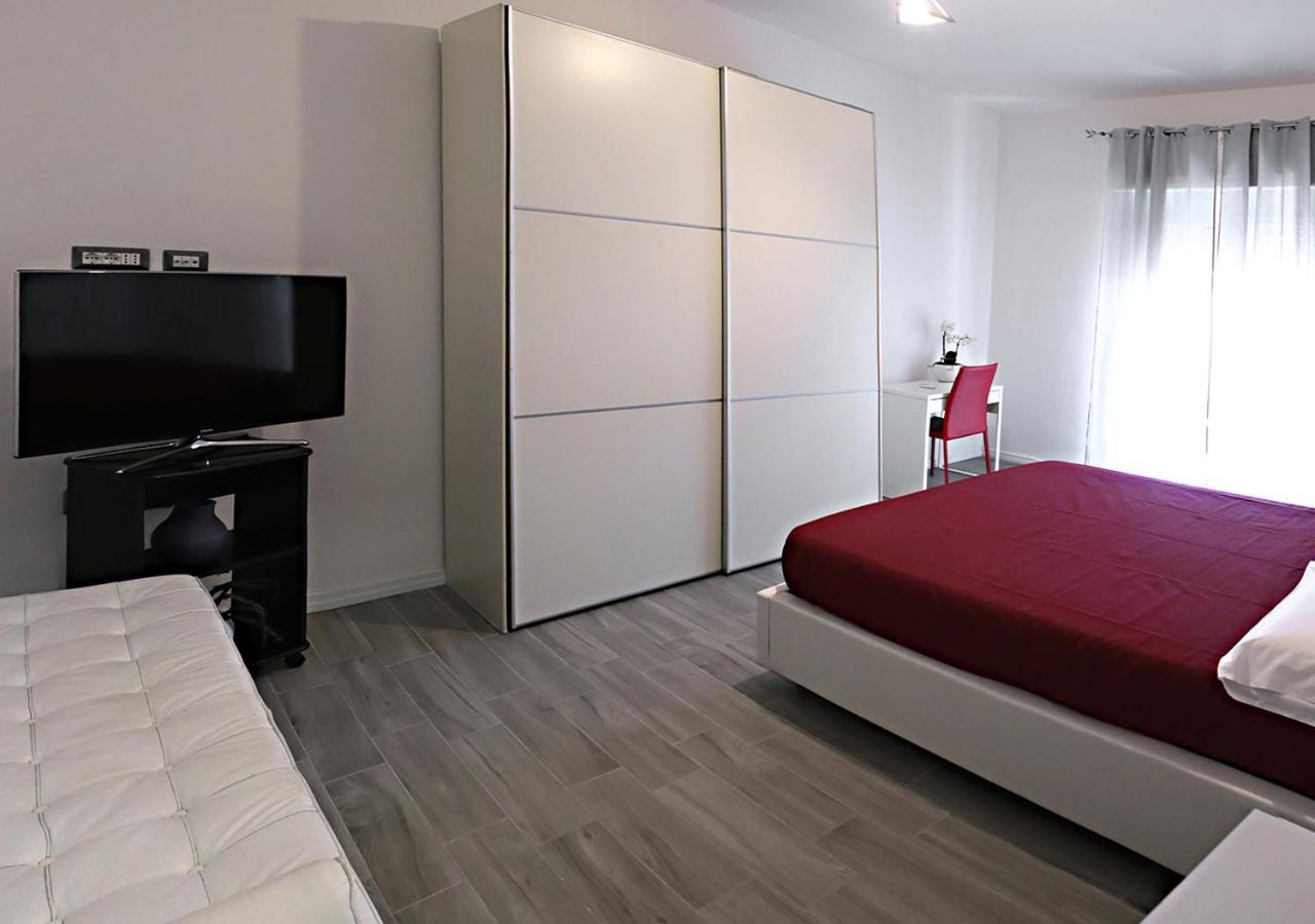 Affittacamere 3 Art Cagliari Dış mekan fotoğraf